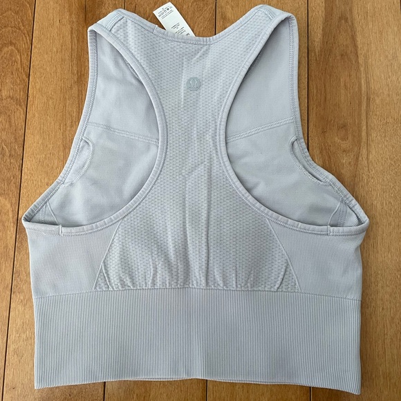 Lululemon sport bra - Picture 2 of 3